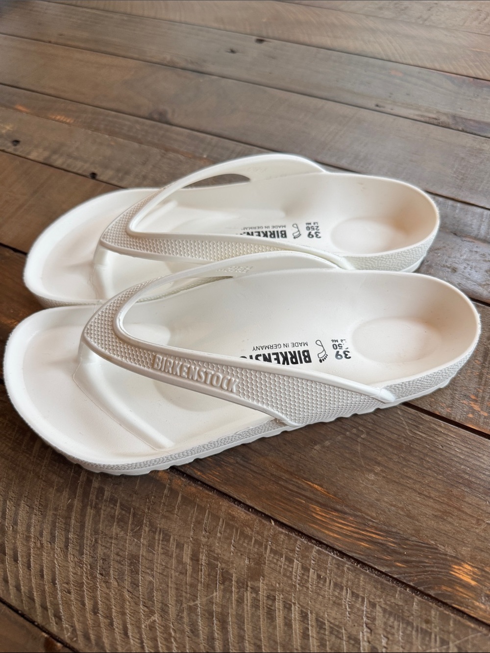 Birkenstock White EVA Women's Thong Sandals SIZE 8
